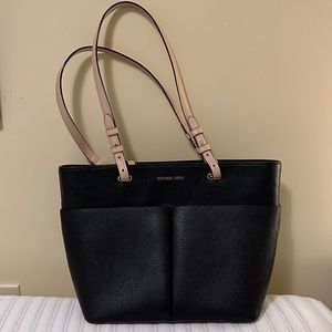Michaels Kors Jet Set Leather Tote